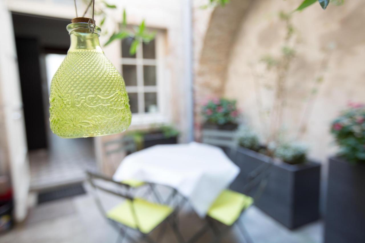 L'Aubertine - Appartement Hypercentre Avec Terrasse Бон Экстерьер фото